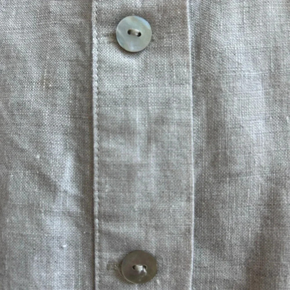 Vintage Richard Malcolm Embroidered Tan Beige Irish Linen Button Down Resortwear - Picture 4 of 8